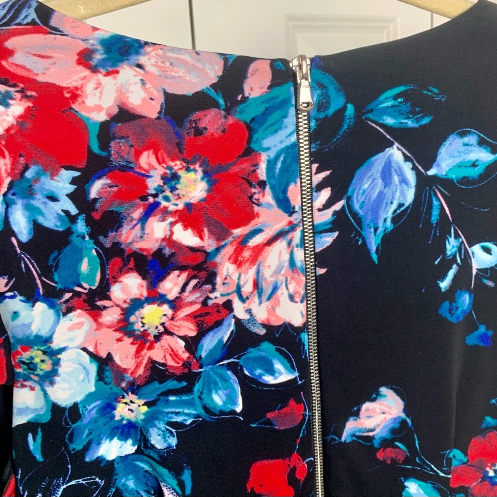 BETSY JOHNSON Black Floral Dress - Picture 3 of 6